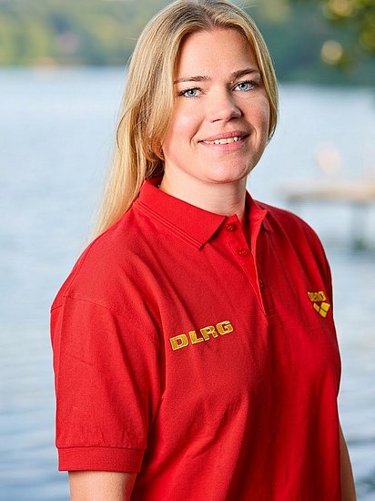 Stellv. Bezirksleitung: Marina Lüeße